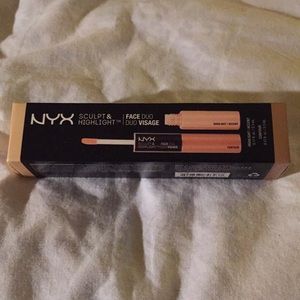 NYX sculpt and highlight cream contour